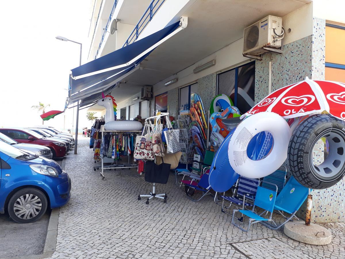 Colina Ferias- Garagem & Wifi Apartment Quarteira Exterior photo