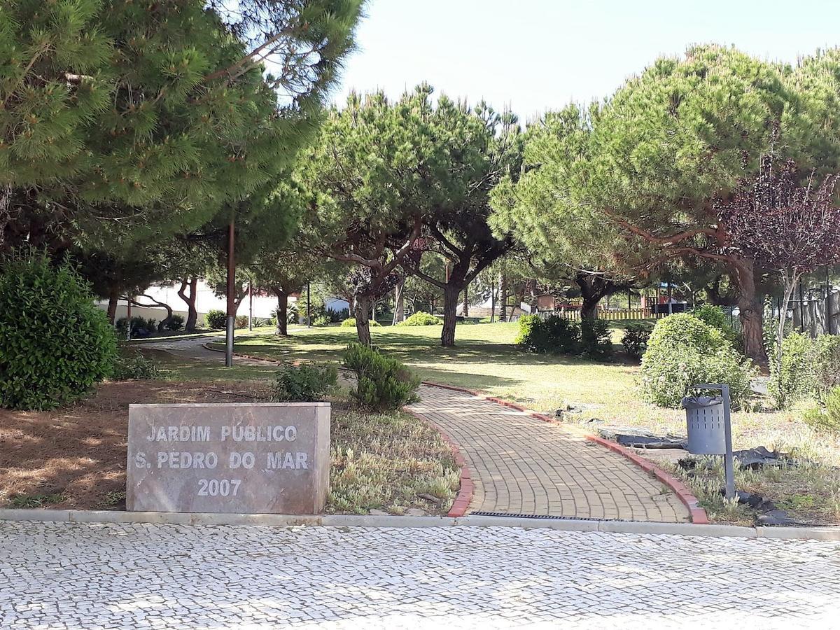 Colina Ferias- Garagem & Wifi Apartment Quarteira Exterior photo